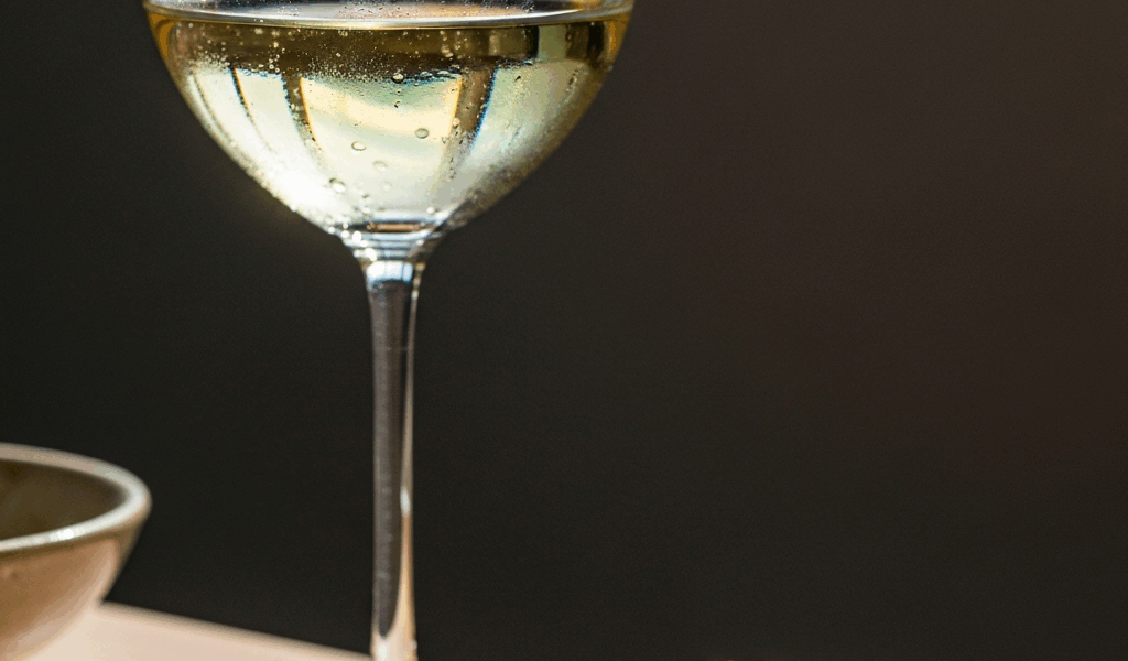 What Wine Pairs With Sushi Without Clashing